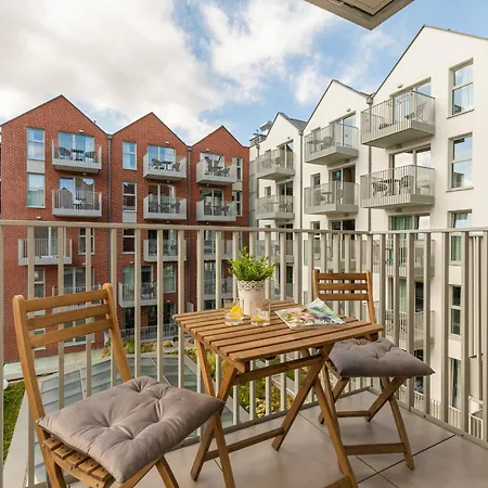 Port By Jantar Apartment *