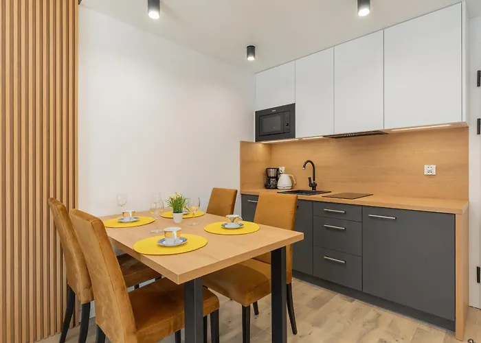 Port By Jantar Apartament *